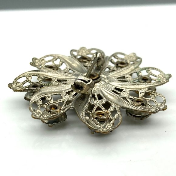 Vintage Silver Tone Filigree Brooch with Flower Shape and Clear Crystals, Floral - Picture 5 of 5
